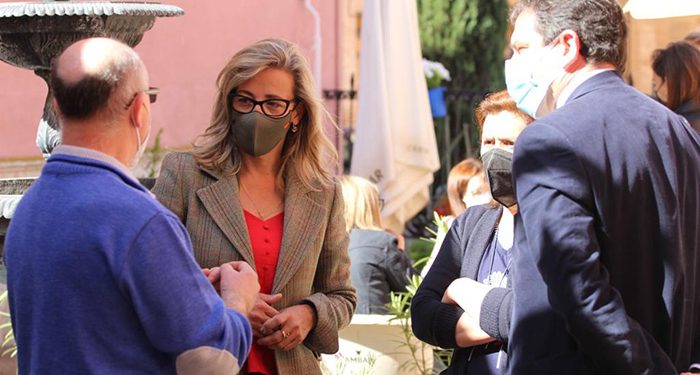 Merino denuncia que los bandazos de Page con la hostelería demuestran la ausencia de criterios sanitarios y su falta de rigor 1 Merino denuncia que los bandazos de Page con la hostelería demuestran la ausencia de criterios sanitarios y su falta de rigor