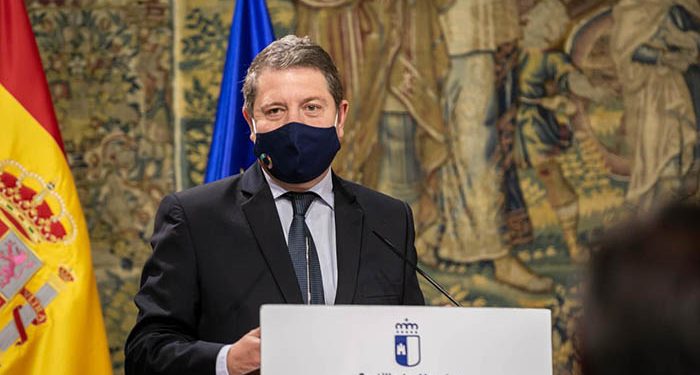 Page firma el acuerdo para la estrategia ‘Impulsa Guadalajara’ diseñada en colaboración con administraciones y agentes sociales