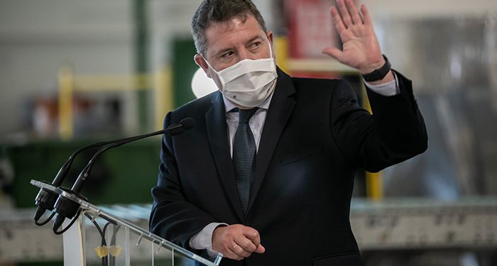 Page se muestra confiado en que en julio el proceso de vacunación entre los mayores de 50 años "esté muy avanzado" 1 Page se muestra confiado en que en julio el proceso de vacunación entre los mayores de 50 años esté muy avanzado