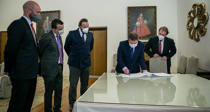 Page solicita “con urgencia” a los 27 ministros de Agricultura de la Unión Europea la activación de fondos adicionales para el sector vitivinícola