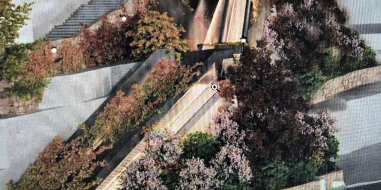 Restos de la muralla medieval y de la antigua puerta de San Martín ponen en peligro la construcción de las escaleras mecánicas en Cuenca 1 Restos de la muralla medieval y de la antigua puerta de San Martín ponen en peligro la construcción de las escaleras mecánicas en Cuenca
