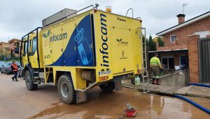 Robles se desplaza a El Casar para conocer los efectos de las fuertes precipitaciones caídas anoche en el municipio