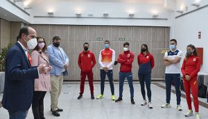 Rojo desea suerte al equipo nacional de 4x100 relevos que busca clasificarse para Tokio este fin de semana