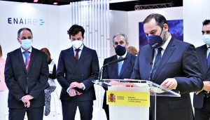 Ábalos anuncia que en los primeros días de julio volverá la restauración a los trenes de Alta Velocidad suspendidos por la pandemia