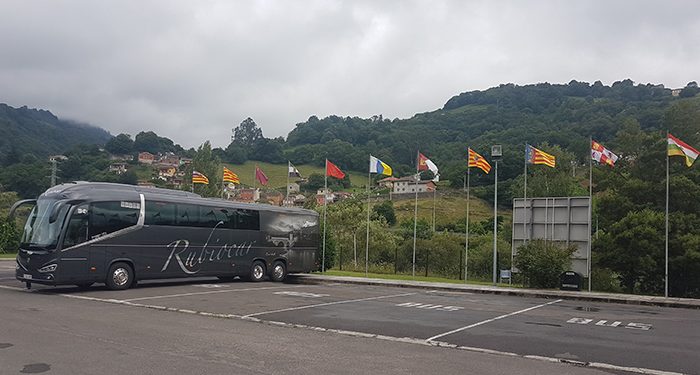 ACUTRAVI pide que el autobús no pague por el uso de carreteras por su papel medioambiental y social