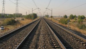 Adif adjudica obras de mejora en la catenaria en el trayecto Madrid Atocha-Guadalajara