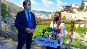 Agudo “Es el mejor momento para reconocer a los profesionales sanitarios de esta tierra todo el esfuerzo que han realizado desde el minuto uno de la pandemia”