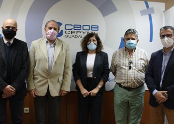 CEOE-Cepyme Guadalajara y el Colegio Oficial de Ingenieros Técnicos de Telecomunicaciones de Castilla-La Mancha mantienen su primer encuentro 5 CEOE-Cepyme Guadalajara y el Colegio Oficial de Ingenieros Técnicos de Telecomunicaciones de Castilla-La Mancha mantienen su primer encuentro