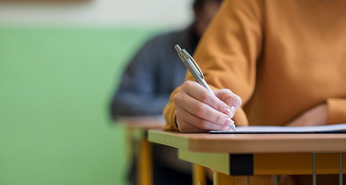 Convocado el proceso de admisión en centros de adultos e institutos de Secundaria que imparten Bachillerato para personas adultas