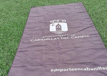 El Ayuntamiento de Cabanillas premia la fidelidad al Programa de Fitness con «la toalla del verano»