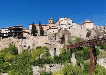 El Ayuntamiento de Cuenca  aprueba la declaración de emergencia de la contratación de los trabajos de reparación y reconstrucción del muro de la calle Canónigos