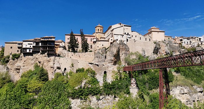 El Ayuntamiento de Cuenca aprueba la declaración de emergencia de la contratación de los trabajos de reparación y reconstrucción del muro de la calle Canónigos