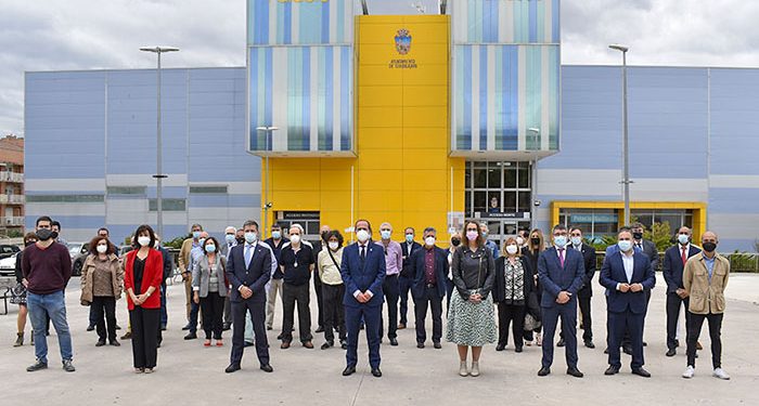 El Ayuntamiento de Guadalajara obsequia a 26 trabajadores con motivo de su jubilación