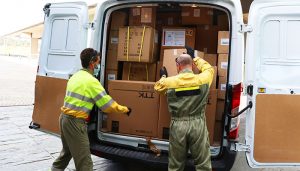 El Gobierno regional ha enviado esta semana más de 230.000 artículos de protección a los centros sanitarios