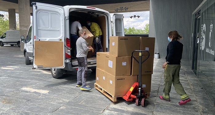 El Gobierno regional ha superado los 47 millones de artículos de protección enviados a los centros sanitarios desde el inicio de la pandemia