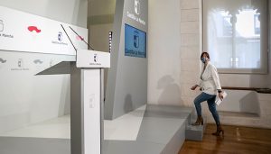 El Gobierno regional mantiene su apuesta por la seguridad en los centros educativos ampliando el programa temporal de prevención de riesgos laborales por el Covid-19