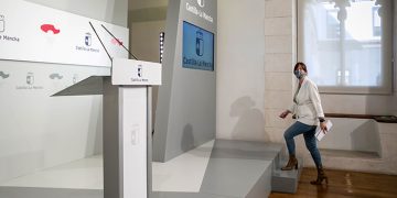 El Gobierno regional mantiene su apuesta por la seguridad en los centros educativos ampliando el programa temporal de prevención de riesgos laborales por el Covid-19
