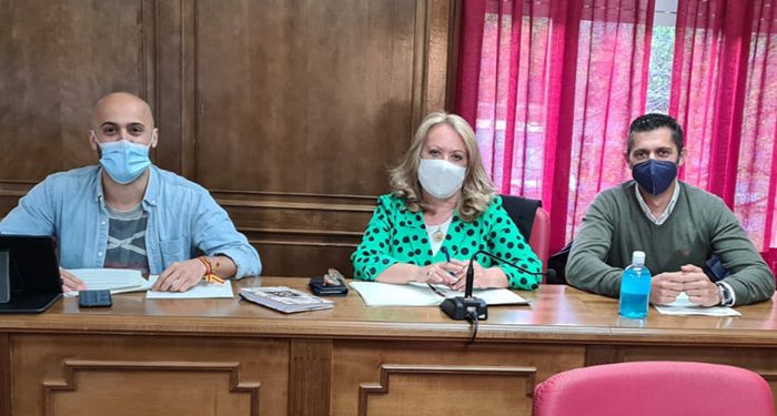 El PP de Azuqueca rechaza el ‘atraco fiscal’ del Gobierno y pide al alcalde que desde el Ayuntamiento se presione a Sánchez contra la subida de impuestos