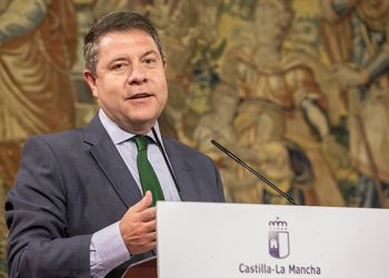 Page inaugura en Marchamalo el primer Foro de Telecomunicaciones de Castilla-La Mancha que analiza la conectividad en el mundo rural