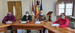 Firmado el nuevo convenio colectivo del personal laboral del Ayuntamiento de Villalba de la Sierra