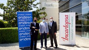 Incarlopsa refuerza su compromiso medioambiental e instala paneles solares en 46.000 m2 de cubiertas de sus secaderos de la mano de Endesa