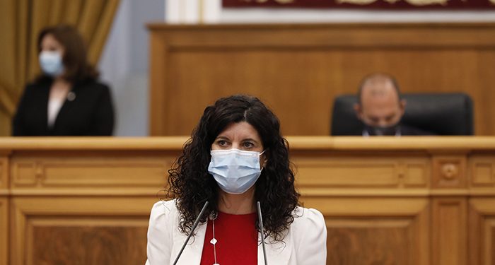 Navarrete recuerda la “asfixia financiera” del PP a los ayuntamientos y se pregunta: “¿Cómo habríamos afrontado la pandemia?” 1 Josefina Navarrete