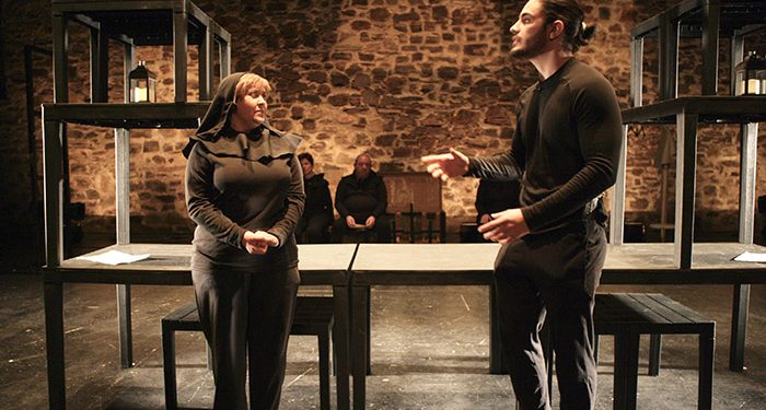 La compañía ‘La Ruina’ se adentra en la producción audiovisual “Si Talía fuera ciega” y rodará en Segóbriga