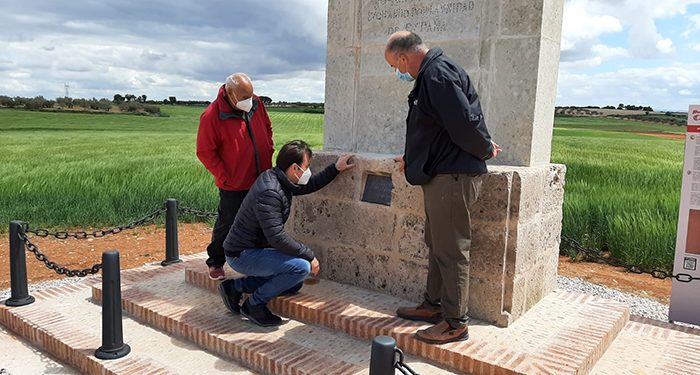 La Diputación de Cuenca colabora con el Ayuntamiento de Castillo de Garcimuñoz para restaurar la cruz de Jorge Manrique 1 La Diputación de Cuenca colabora con el Ayuntamiento de Castillo de Garcimuñoz para restaurar la cruz de Jorge Manrique