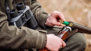 La Federación de Caza avisa de que las limitaciones al plomo que contempla el borrador de reglamento hacen inviable la caza en Castilla-La Mancha