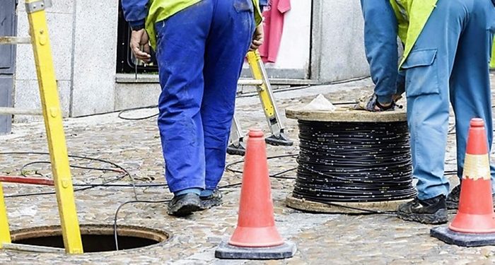 Telefónica anuncia su intención de dotar de ultra banda ancha (fibra óptica y/o 5G) a toda la región en 2025 1 La fibra óptica llega a Almendros