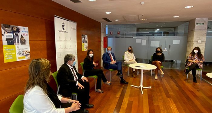 La Junta celebra el Día Internacional de las Familias con un encuentro con entidades de Infancia y Familia en Guadalajara