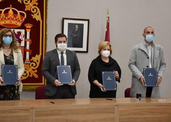La Junta facilita la conectividad y comunicación del Corredor de Henares con la renovación de los servicios ASTRA de Alovera-Villanueva de la Torre-Quer