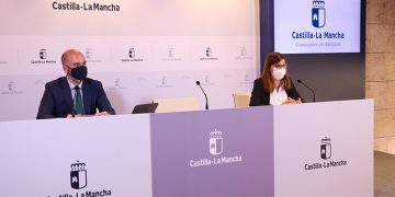 La Junta ofrecerá como mínimo dos años de contrato a los residentes de Medicina y Enfermería que finalicen este año su formación como especialistas