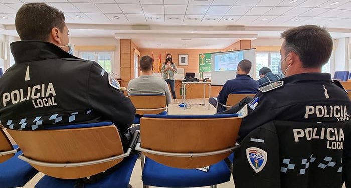 La Policía Local de Cabanillas se forma en un curso específico de prevención de la violencia machista