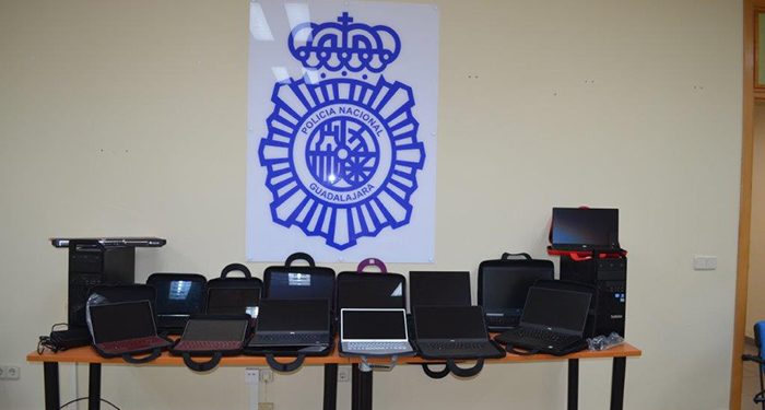 La Policía Nacional detiene a un estafador que sustrajo 23.000 euros en material informático en una tienda de Guadalajara