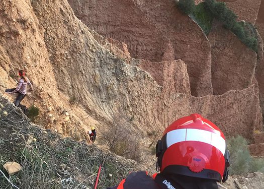 Los bomberos de la Diputación de Guadalajara ofrecen pautas para practicar senderismo seguro y responsable