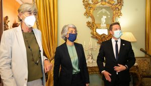 Page reivindica una “mirada peninsular” de Portugal y España hacia Europa y anuncia que se multiplicará por diez la inversión en cultura