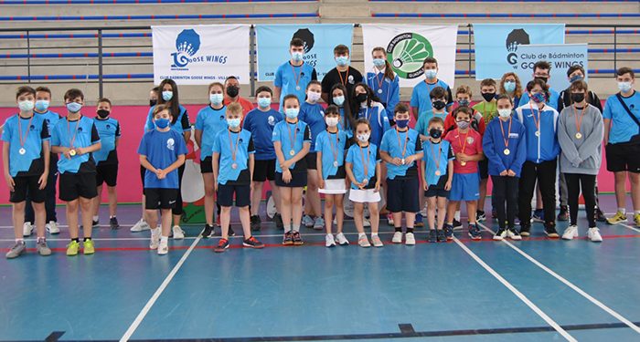 Villanueva de la Torre acoge una nueva cita con el Deporte Escolar en la modalidad de Bádminton