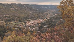 ADEPRU y Ecologistas en Acción critican que la Junta prima los intereses de las fotovoltaicas en la declaración de paisaje protegido del Valle del Río Ungría