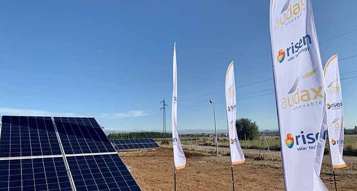 AUDAX Renovables pone en marcha las plantas fotovoltaicas Carolinas I y II en El Casar