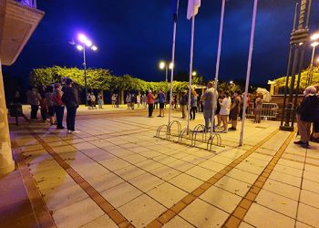 Cabanillas se concentra contra la violencia machista