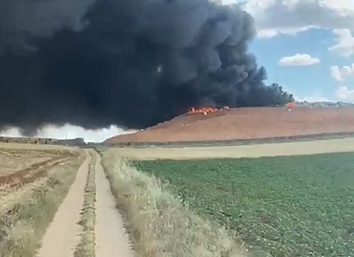 Controlado el incendio en el vertedero de Almonacid del Marquesado 1 Controlado el incendio en el vertedero de Almonacid del Marquesado