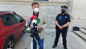 Dolz califica de “inadmisibles” los botellones y el vandalismo de este fin de semana, afirmando que “va a ser perseguido con toda la contundencia”