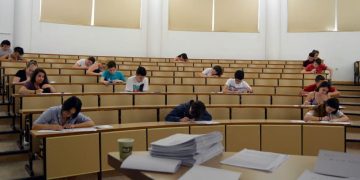 El 96,44 % de los estudiantes aprueba la EvAU en el distrito universitario de Castilla-La Mancha