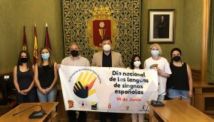 El Ayuntamiento de Cuenca se suma a la conmemoración del Día Nacional de las Lenguas de Signos Españolas
