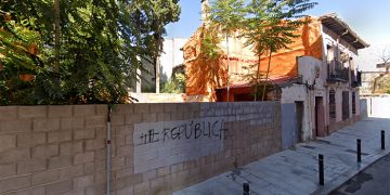 El Ayuntamiento de Guadalajara formaliza la compra del solar anexo a la casa de Carlos Santiesteban para iniciar el proyecto de la Casa de los Cuentos