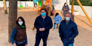 El Ayuntamiento de Huete renovará los parques infantiles del municipio y estrena el de Caracenilla