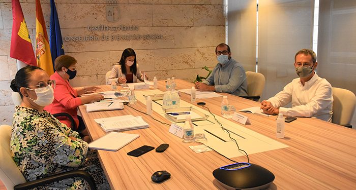 El Gobierno regional destina 2,3 millones de euros para la convocatoria de cooperación internacional para el desarrollo 1 El Gobierno regional destina 2,3 millones de euros para la convocatoria de cooperación internacional para el desarrollo