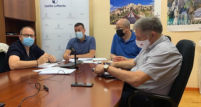 El Gobierno regional reafirma su compromiso de dialogo con los sindicatos de cara a mejorar las condiciones laborales de los empleados públicos 1 El Gobierno regional reafirma su compromiso de dialogo con los sindicatos de cara a mejorar las condiciones laborales de los empleados públicos