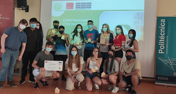 El IES Diego Jesús Jiménez de Priego vencedor regional de la Olimpiada ‘Ingeniería en la Edificación construyendo con ingenio’ 1 El IES Diego Jesús Jiménez de Priego vencedor regional de la Olimpiada ‘Ingeniería en la Edificación construyendo con ingenio’